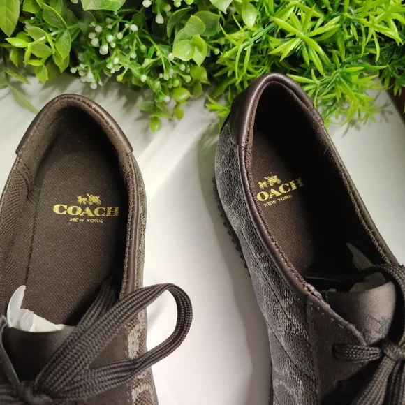 Coach Ivory Signature Monogram Sneakers | Black-Brown Chestnut Leather Trim - Picture 4 of 9